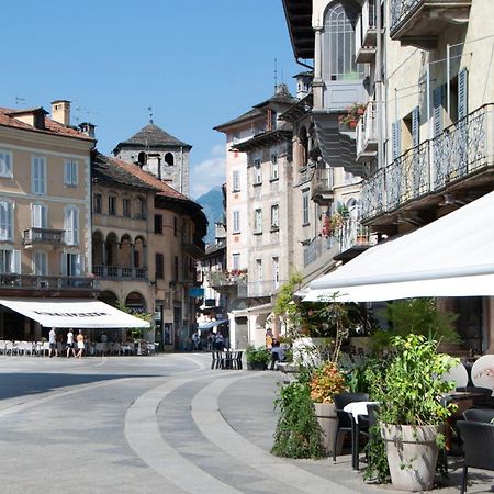 Casa Dell'Edera - Holiday Apartment In Domodossola Exterior foto
