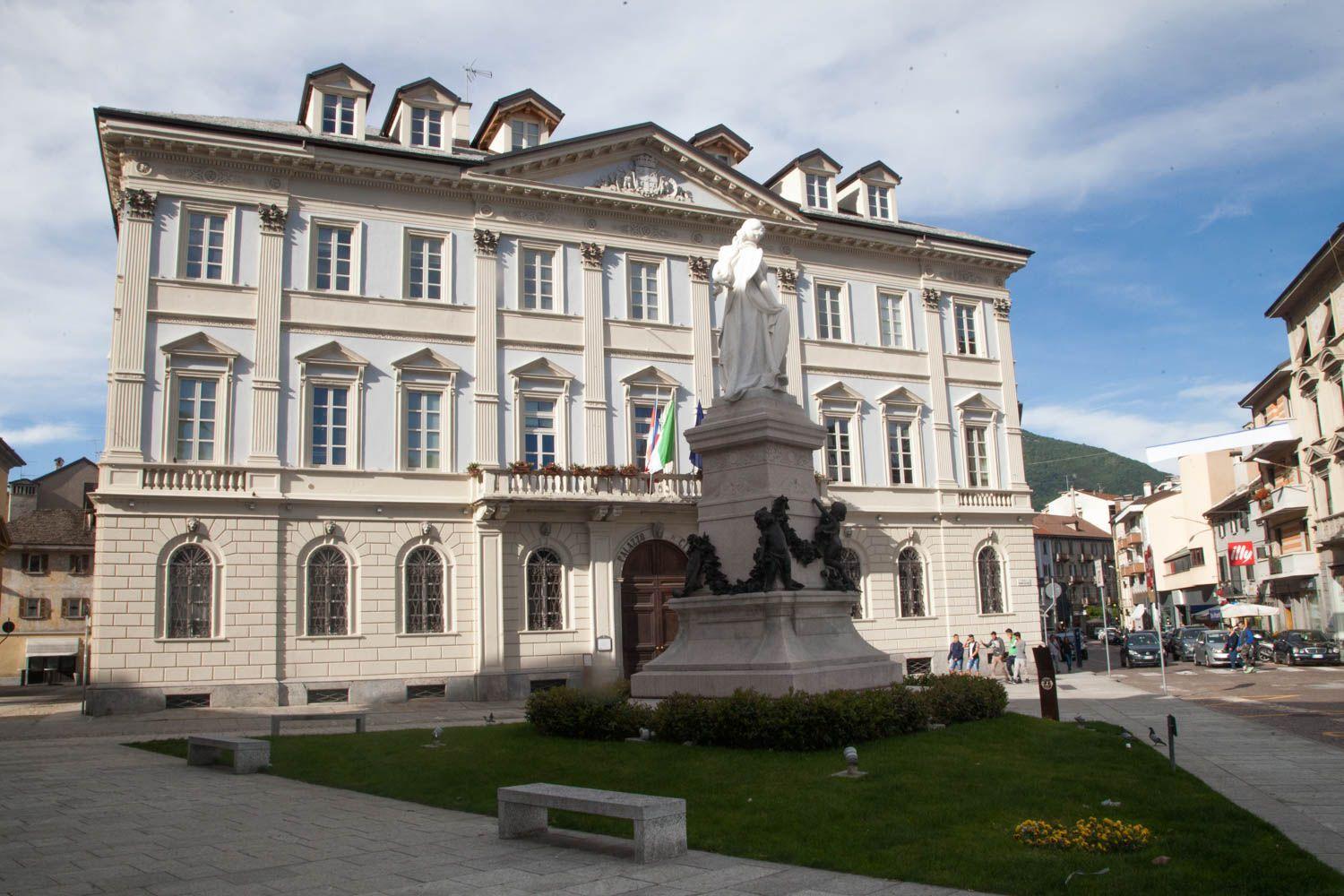 Casa Dell'Edera - Holiday Apartment In Domodossola Exterior foto