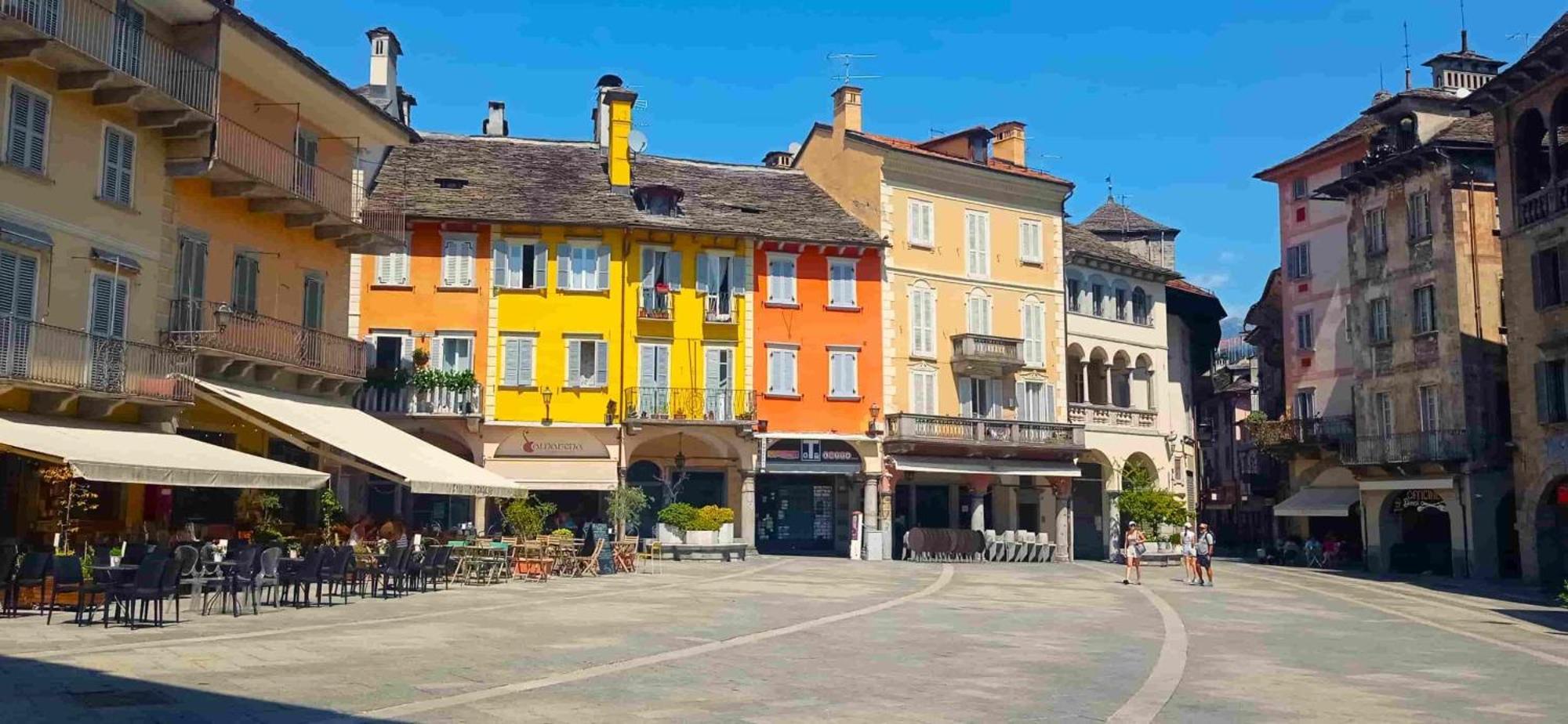 Casa Dell'Edera - Holiday Apartment In Domodossola Exterior foto